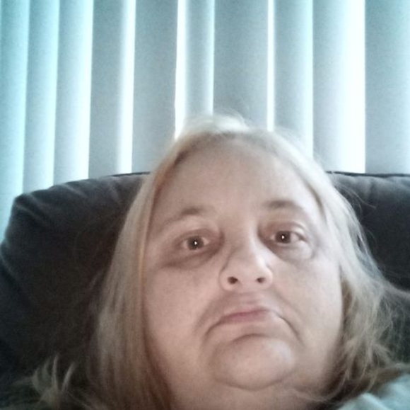 Meet your Posher, Marlene - Picture 1 of 1